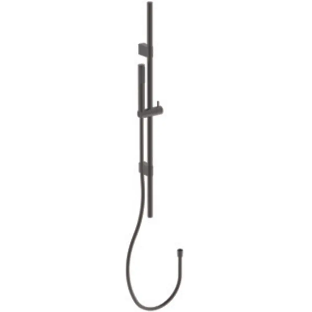 Brausekombination von Ideal Standard aus zwei vertikalen Rohren, mit einem flexiblen Schlauch, der in einem Bogen endet. Das gesamte Design ist schlicht und funktional.